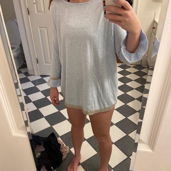 Lilly Pulitzer light blue sweater top - Picture 1 of 7